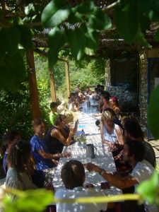 Repas sur la terrasse
