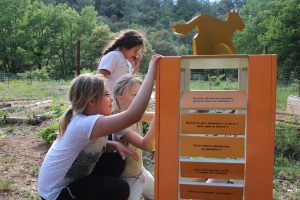 totem jardin 01